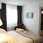 Litteraire Alexandre Vialatte, Bw Signature Collection Hotel