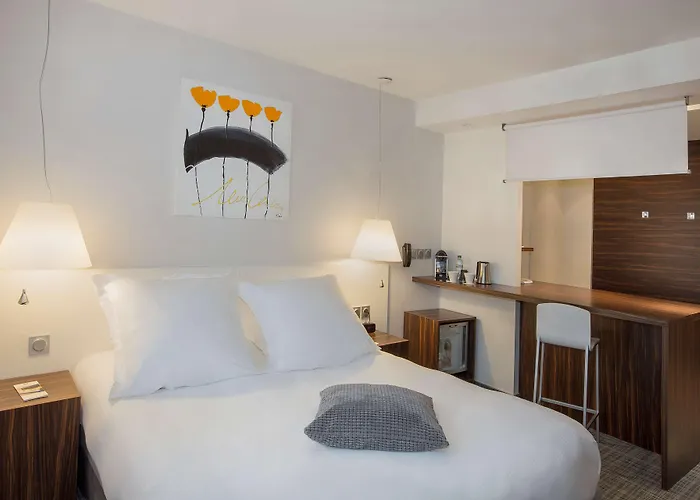 Litteraire Alexandre Vialatte, Bw Signature Collection Отель Клермон-Ферран