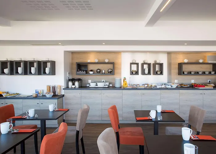 Litteraire Alexandre Vialatte, Bw Signature Collection Hotel